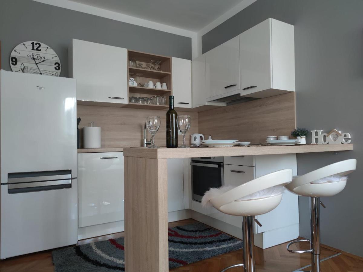 Apartment Sve U 5 Minuta زادار المظهر الخارجي الصورة